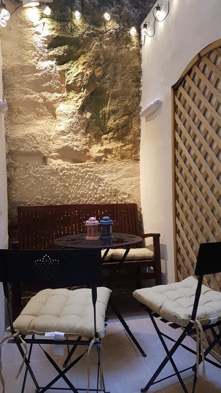 Spinola Seafront Apartment سانت جوليان المظهر الخارجي الصورة